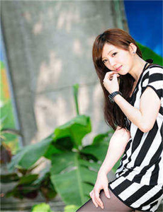 ASIAN极品呦女撒尿,真想死在你的里面