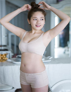 《亚洲 小说 欧美 中文 在线》