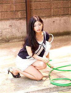 《欧美人体艺术图片》