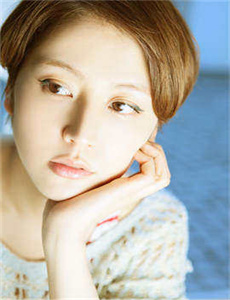 《真木洋子》